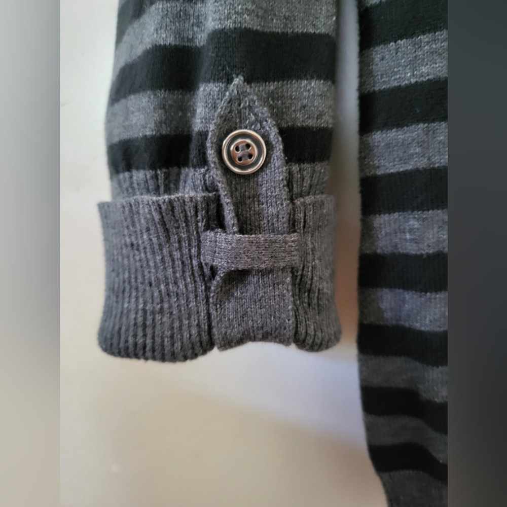 Karen Scott Black and Dark gray striped Boat neck ¾ sleeve Sweater. Misses L - Picture 4 of 6